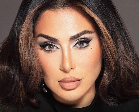 Diva Eitan - 2 lenses